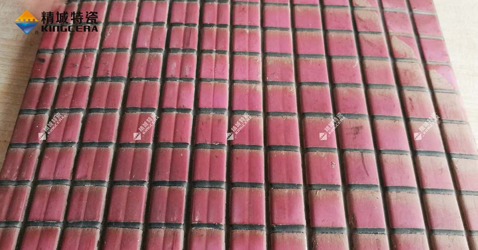 KU酷游官网耐磨陶瓷衬板在圆筒混淆机中的应用及效果