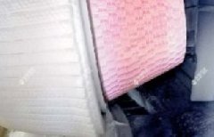 KU酷游官网耐磨陶瓷复合衬板在生料立磨磨辊轴；；ふ稚系睦殖捎τ