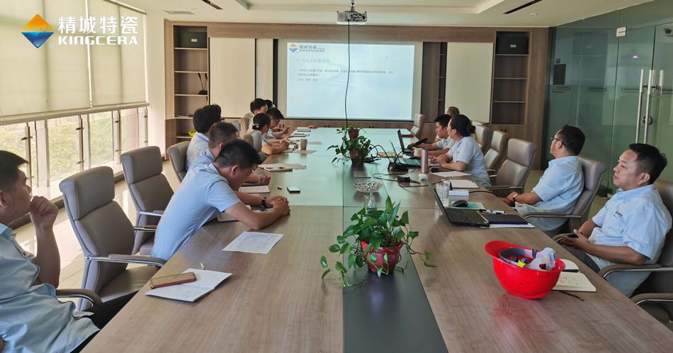强化专业手艺，提高服务水平  营销部开展营业手艺培训